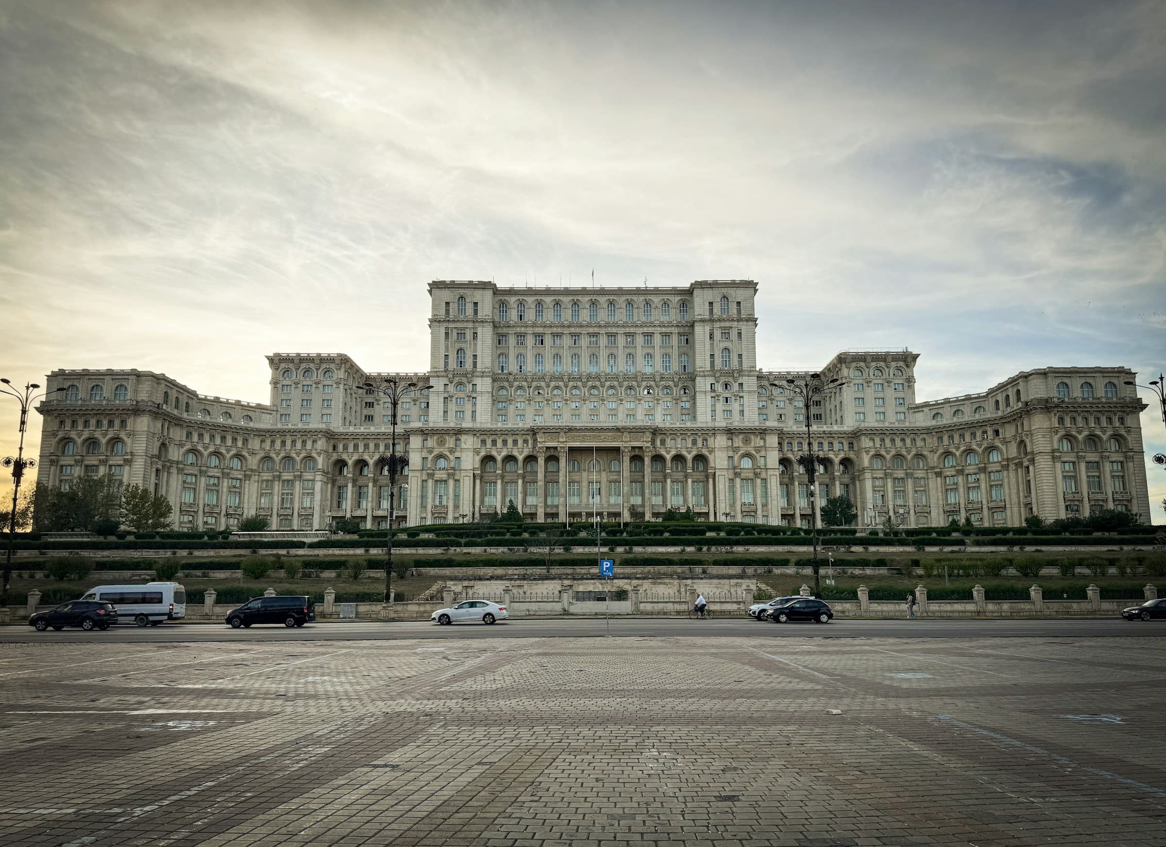 Bucharest On-Foot Sightseeing Tour
